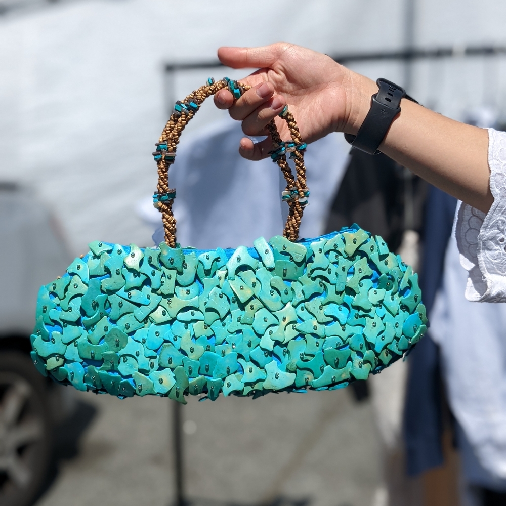 Fancy Shell Theme Purse, Used
